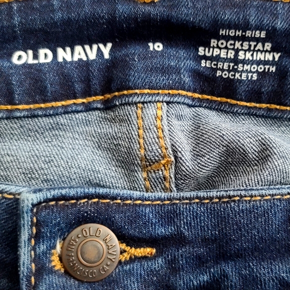 Old Navy Dark Wash Rockstar Super Skinny Jeans - Picture 2 of 5